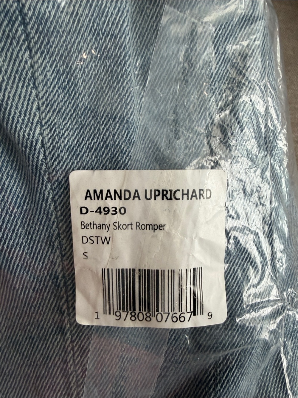 🤍 Amanda Uprichard NWT
Bethany Skort Romper Small - Picture 10 of 10